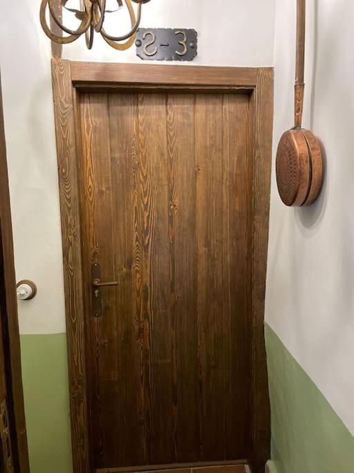 Апартаменты La Casa De La Abuela Amalia Аренас-де-Сан-Педро Экстерьер фото